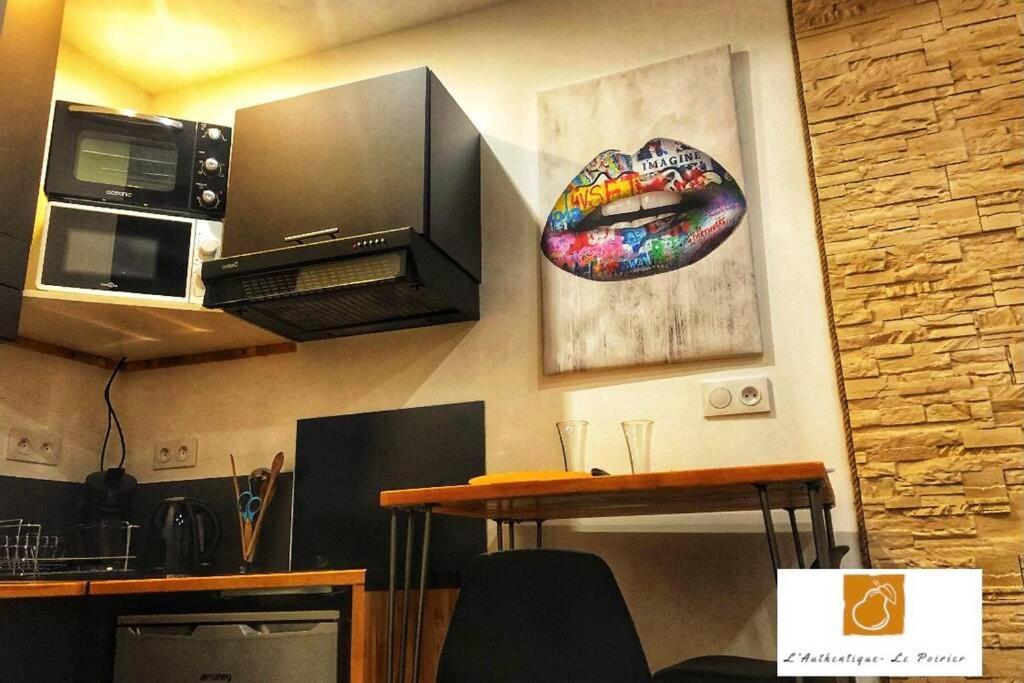 Appartamento L'Authentique - Le Poirier Orléans Esterno foto